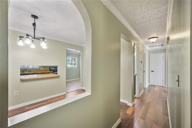 Photo - 1895 W Oakwood Loop