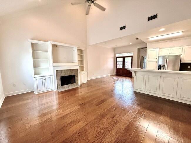 Photo - 9304 Pine Cone Ct