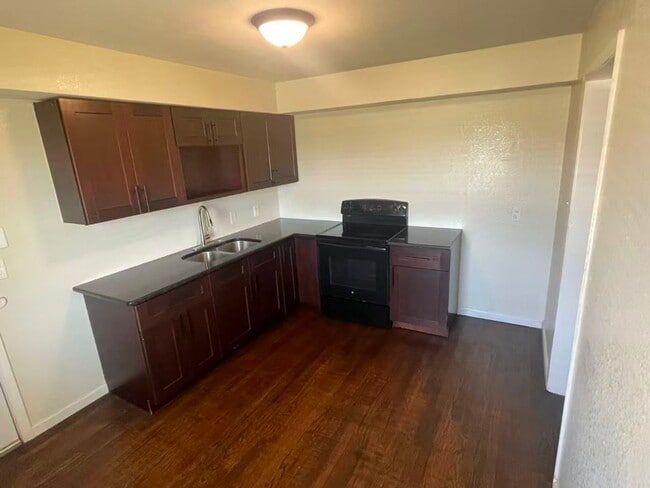 Photo - Great and Affordable Duplex in Plano!