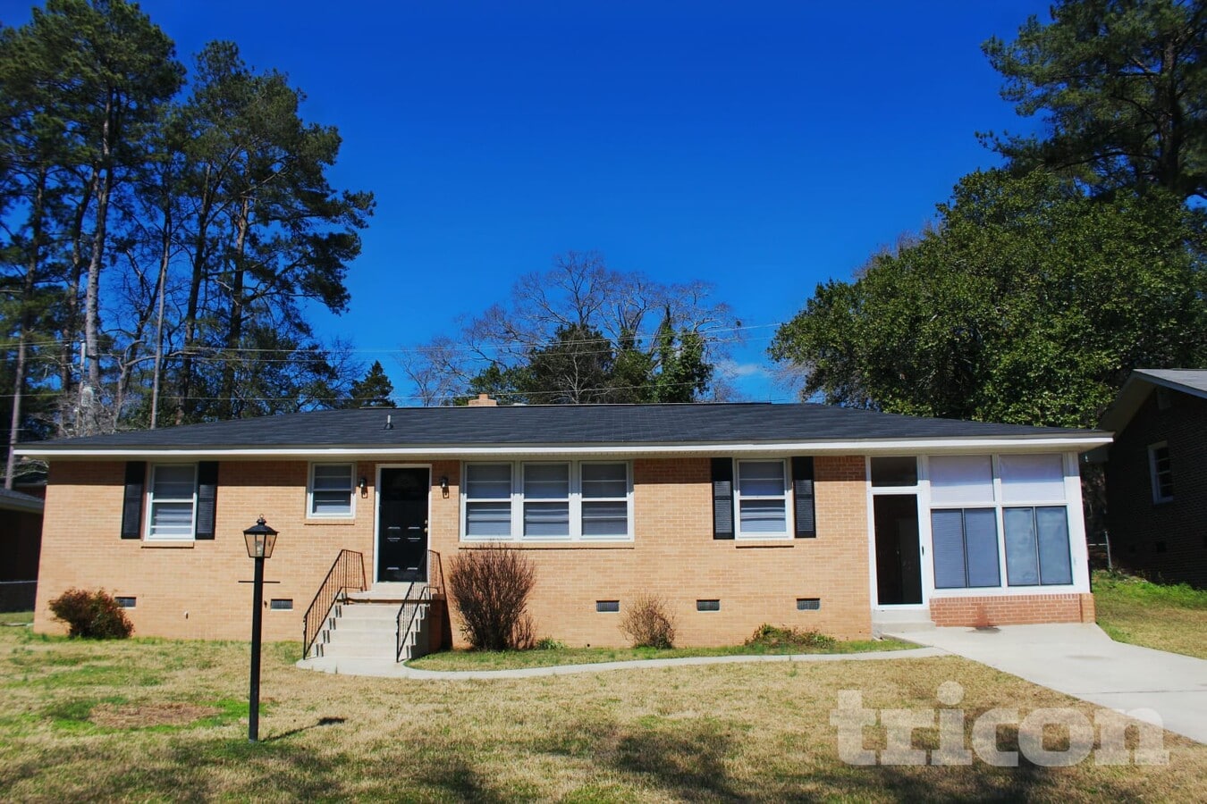 Photo - 1834 Ashby Rd
