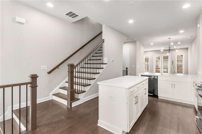 Photo - 4312 Parkside Pl