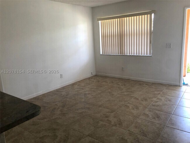 700 NW 103rd Terrace Unit 101