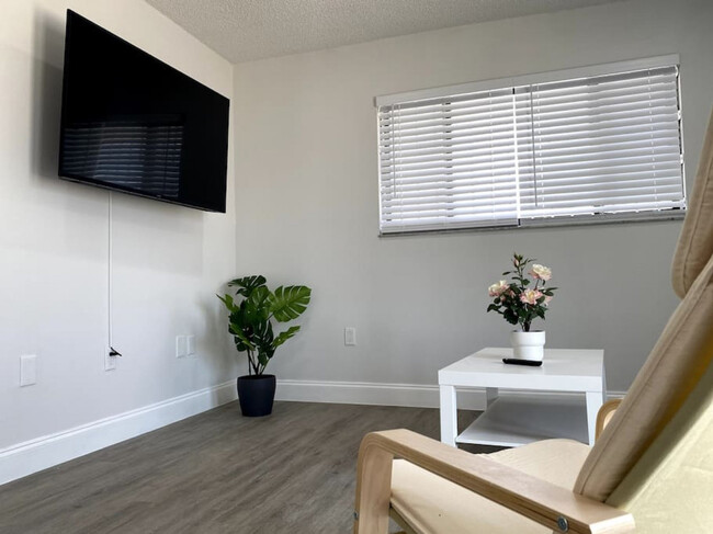 Photo - 470 SW 7th St Apartamento Unidad ID1056514P