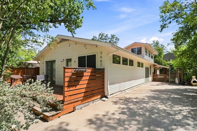 Building Photo - 3507 Vineland Dr Unit B