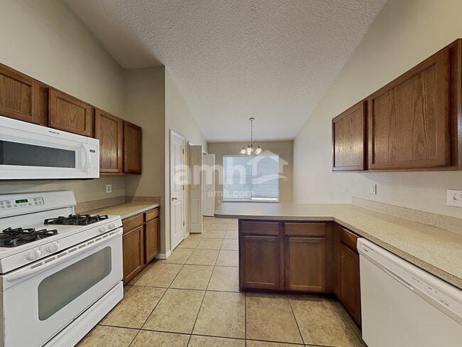 Photo - 7014 Monarch Park Dr