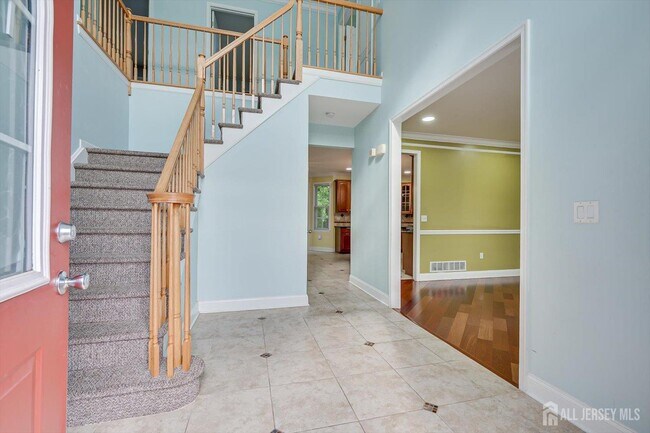 29 Mission Dr