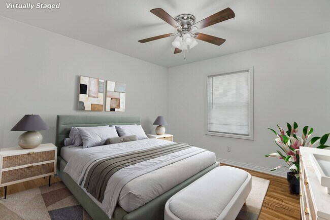 Photo - 208 Juniper Dr
