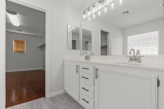 Photo - 11135 Alora St