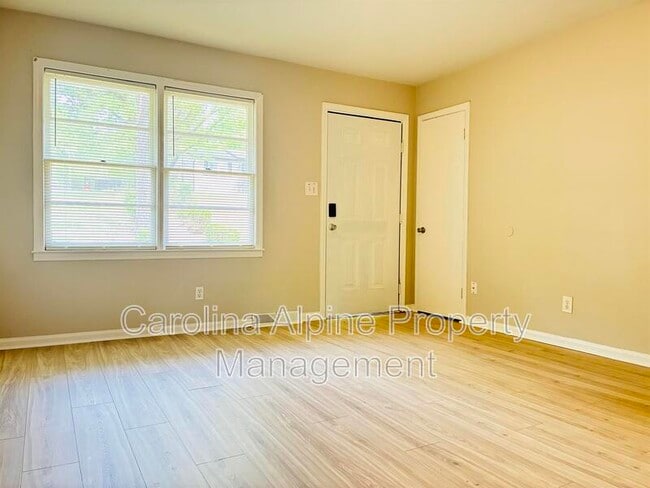 Photo - 6800 Fieldvale Pl