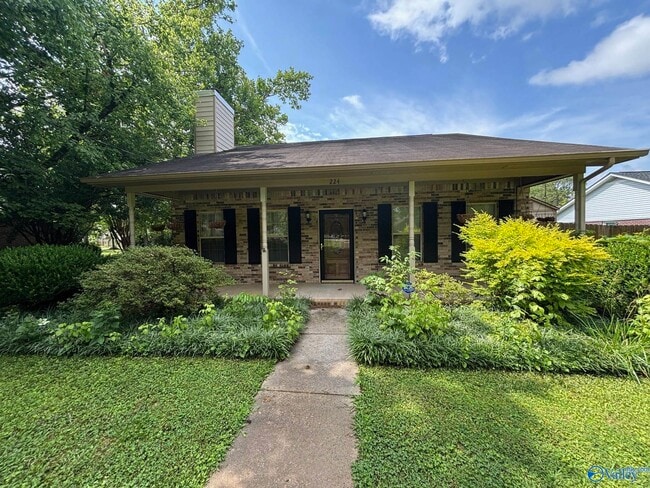 Photo - 224 Lily Flagg Rd SE House
