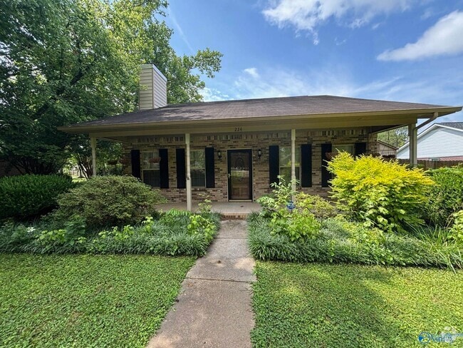 Building Photo - 224 Lily Flagg Rd SE Rental
