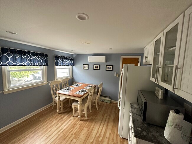 Photo - 25 Westview Ave Unit 2