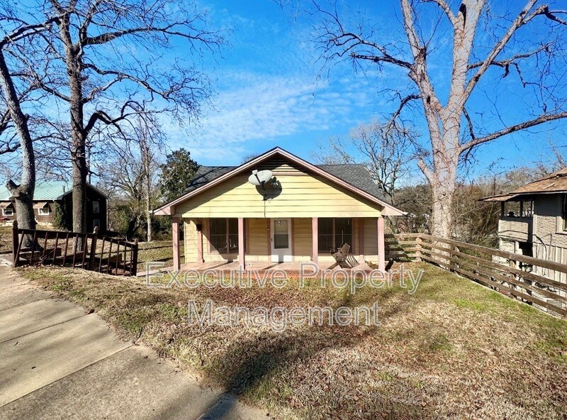 Photo - 4028 40th Ave N