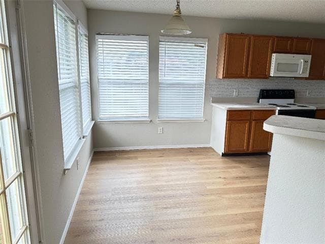 Photo - 301 Longshore Dr