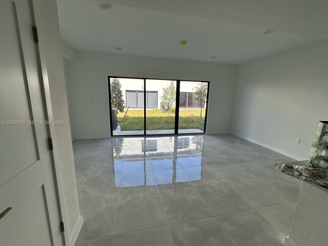 Photo - 1310 NW 5th St