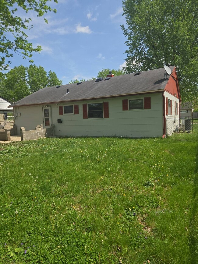 Photo - 604 Carol Dr