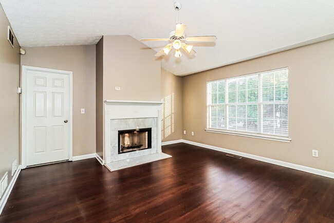 Photo - 146 Bridge Grove