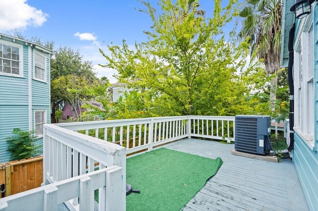 Photo - 1415 Church St