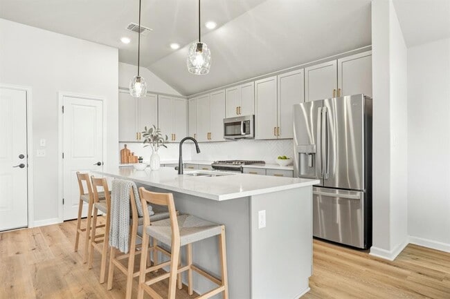 Photo - 116 Freeman Day Dr