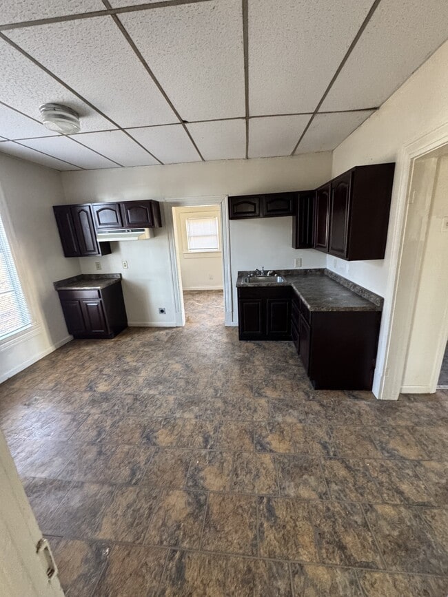 Photo - 3900 38th Ave N