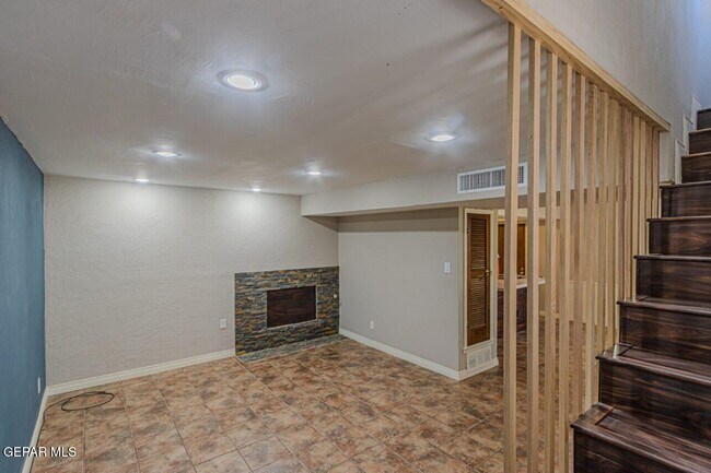 Photo - 11105 La Quinta Pl