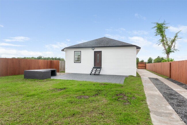 1244 Rd 5705