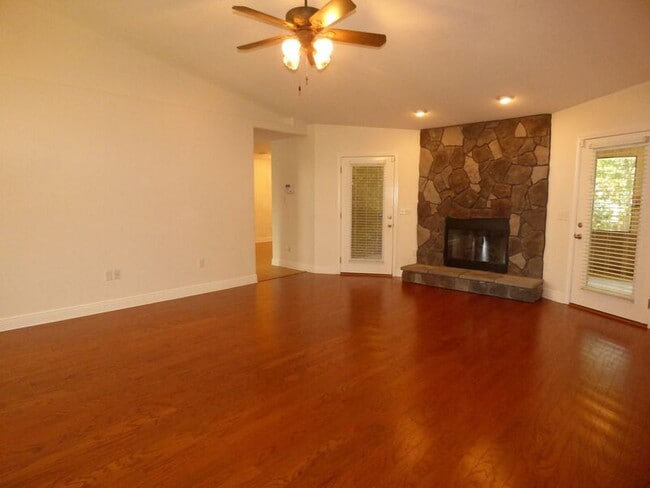 Photo - 5431 Munson Hwy