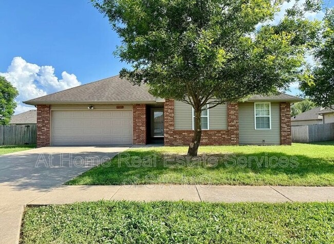 Building Photo - 5610 W Sugar Pine Dr