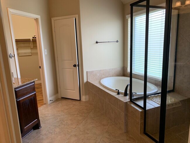 Photo - 27006 Acadia Pine Ln