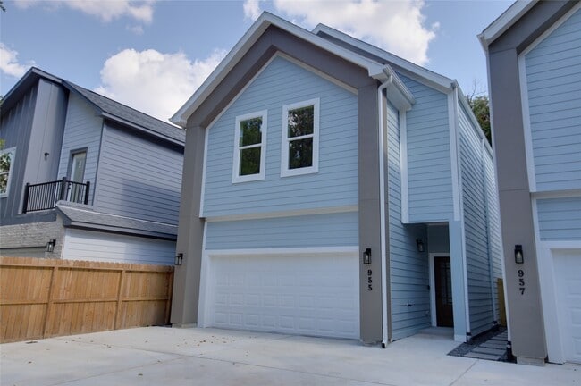 Photo - 955 Ringold St