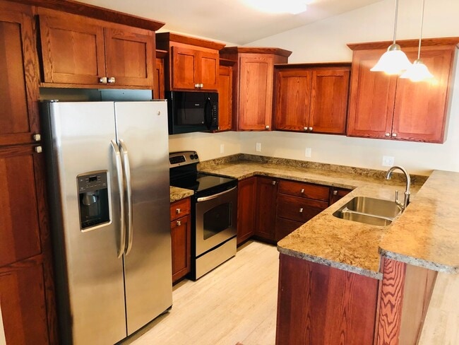 Photo - Townhome - Stonebridge Farms