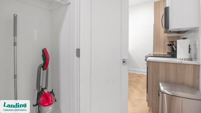 Photo - 3743 12th St NE Unit 1