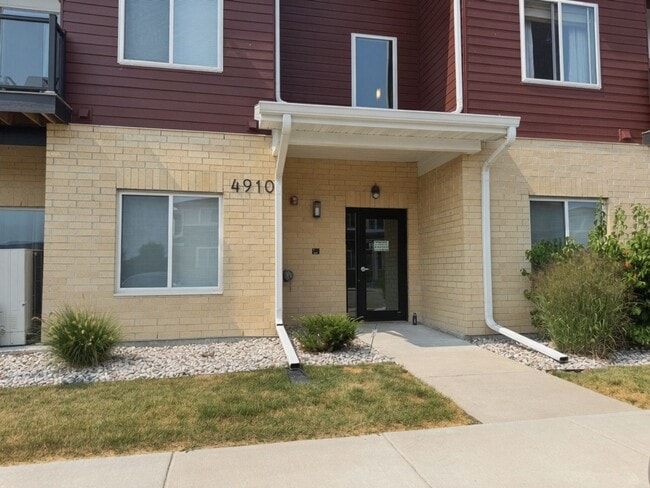 Building Photo - 4910 Innovation Dr