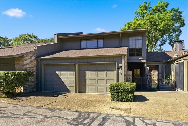 Photo - 48 Woodstone Square