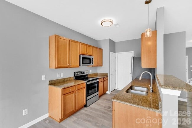 Photo - 9598 Walkers Glen Dr NW