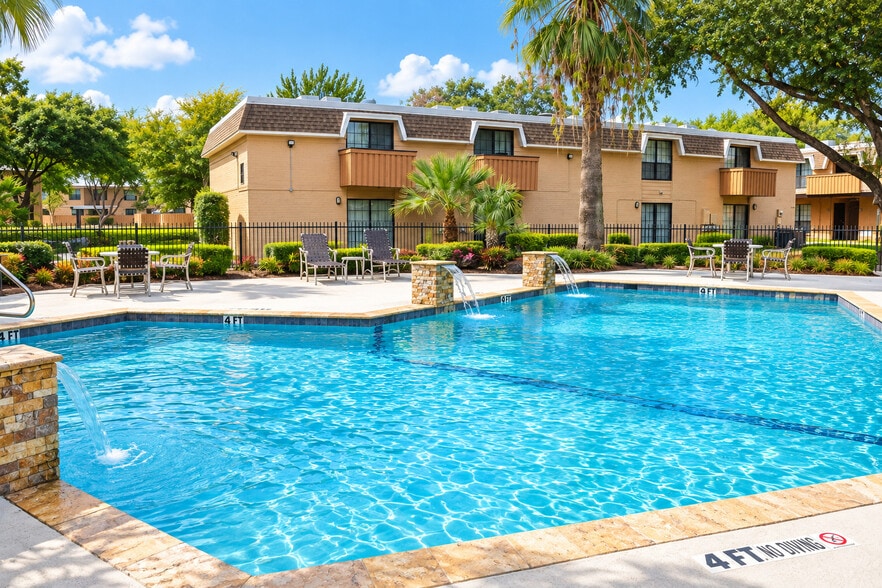 Resort Style Pool