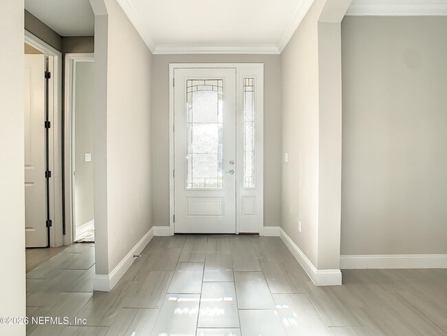 Photo - 380 Brybar Dr