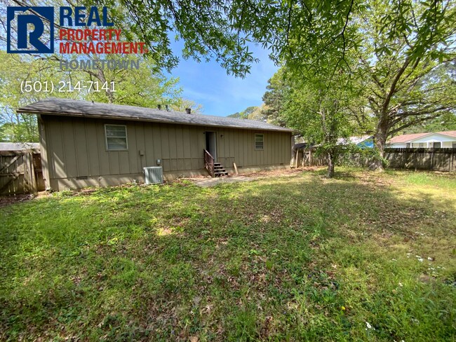 Photo - 4013 Wooddale Dr