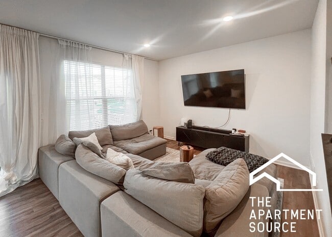 Photo - 2360 Southwind Blvd