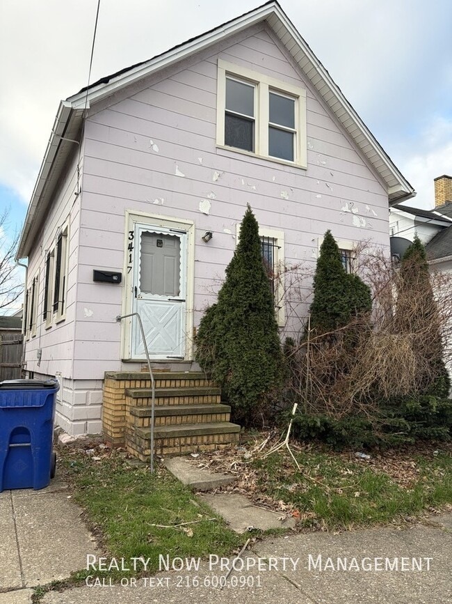 Building Photo - 3417 Storer Ave