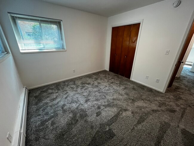 Oakview Woods Apartments