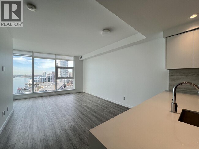 Photo - 680 Quayside Dr Unit 802