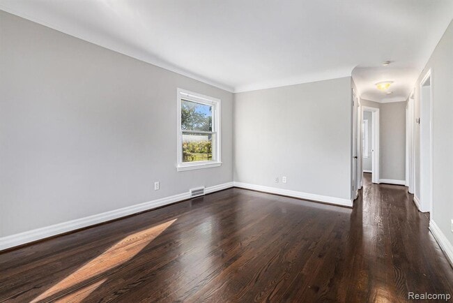 Photo - 22499 Cyman Ave