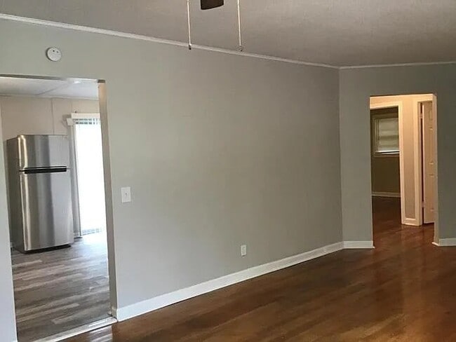 Photo - 1232 Carter St