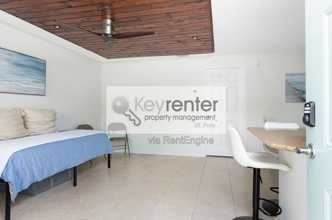 9040 Blind Pass Rd Unit B1