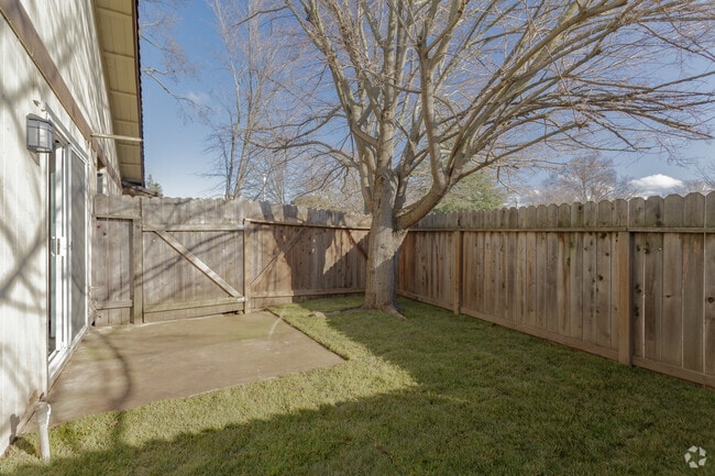 3BR, 2BA - 1,400 SF A