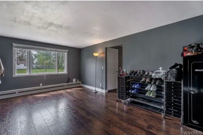 858 Wehrle Dr Unit 1