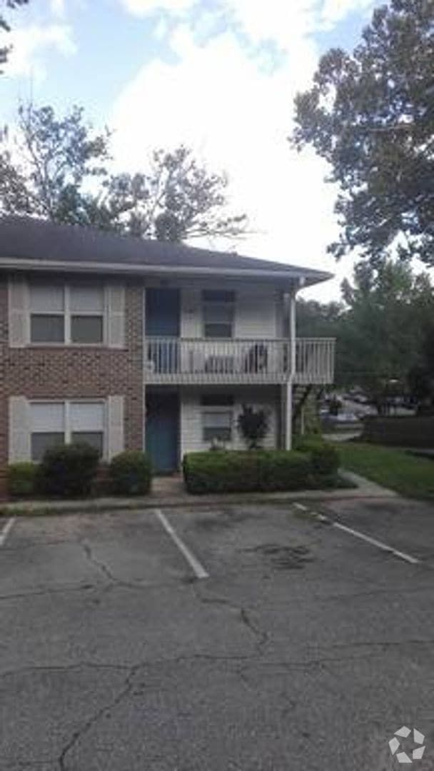 Building Photo - 2/2/ Walking Distance To Capital Regional ... Rental