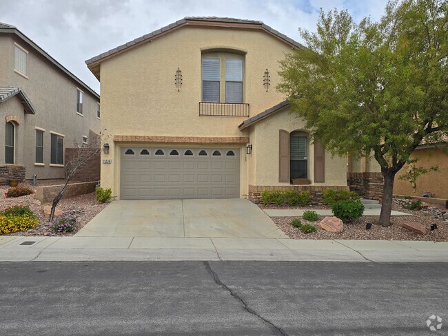Building Photo - Unique Summerlin Home!