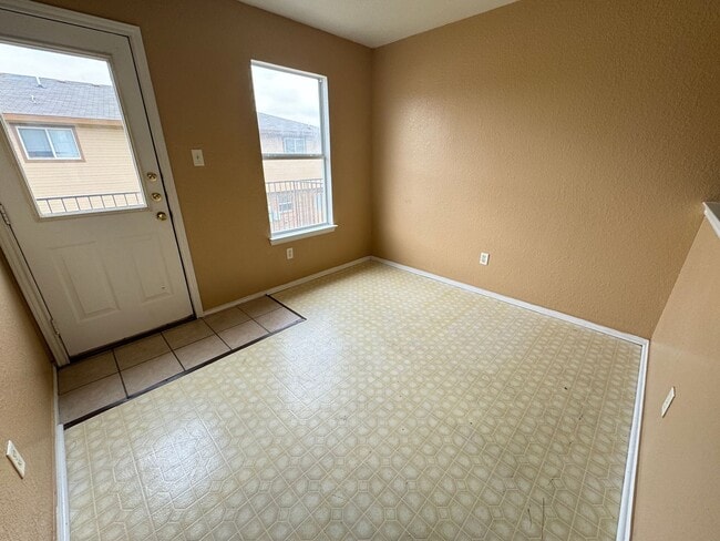 Photo - 3203 Toledo Dr Unit # C